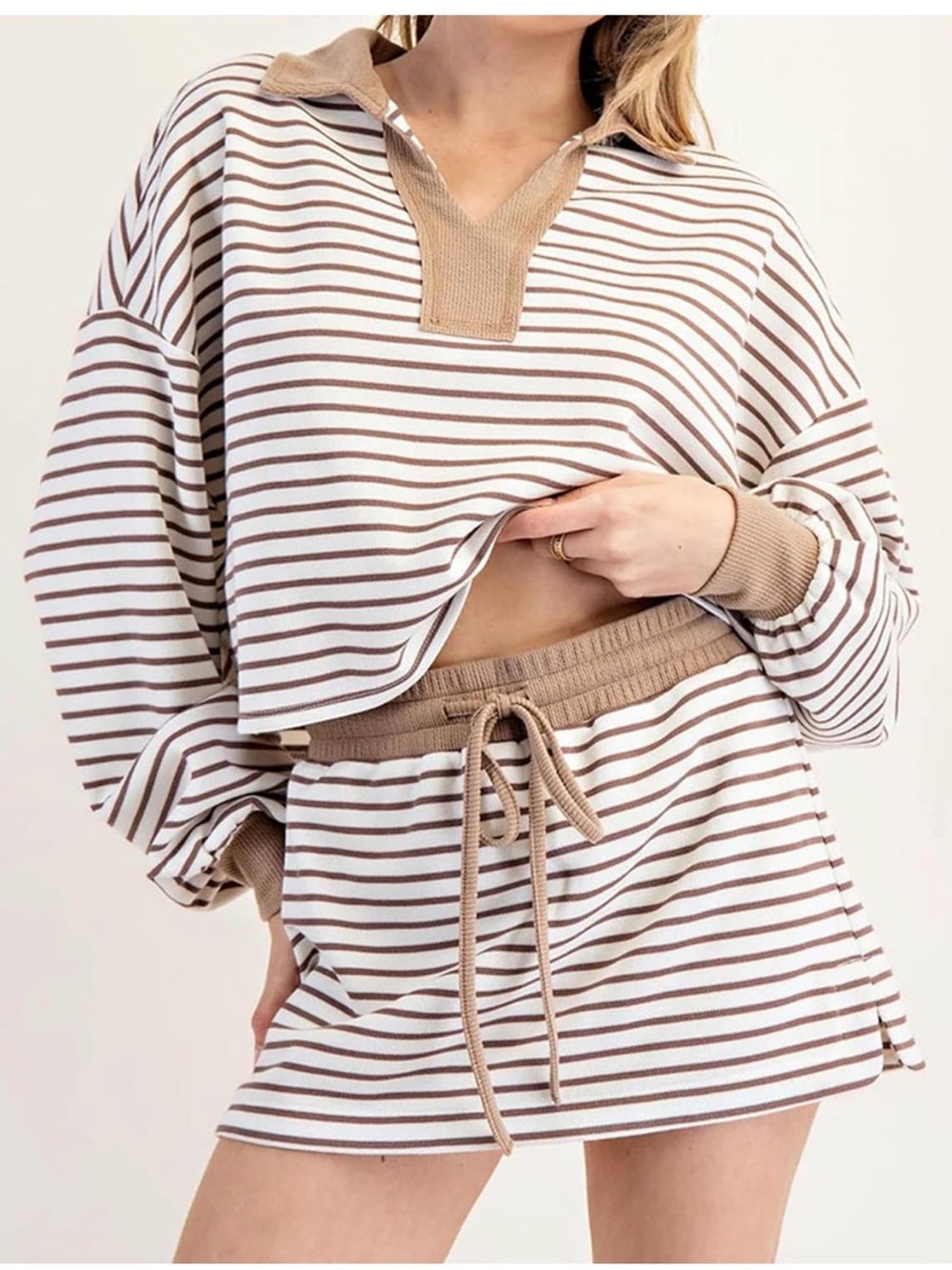 Women’s Casual Tan Knit Striped 2 Piece Skort Set Long Sleeve Polo Size S New